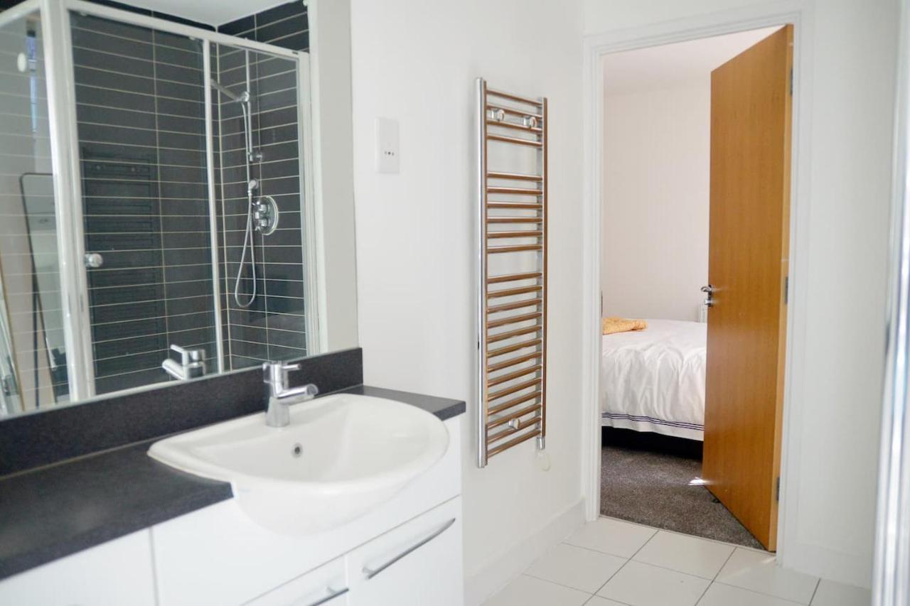 Апартаменты Excel Luxury Flat Лондон Экстерьер фото