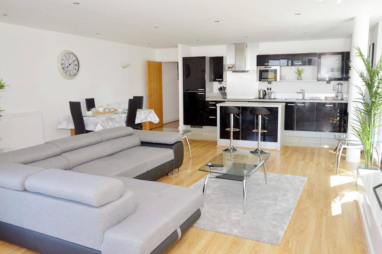Апартаменты Excel Luxury Flat Лондон Экстерьер фото