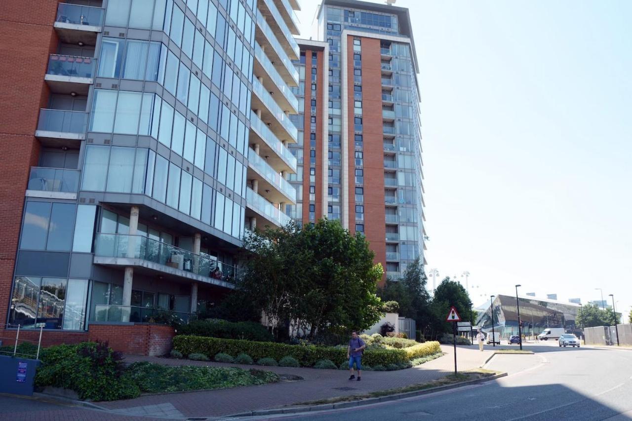 Апартаменты Excel Luxury Flat Лондон Экстерьер фото